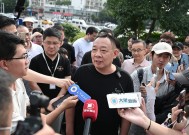 连更11条动态！胖东来创始人于东来：大家不要担心我